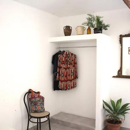 Rustic Bungalow In Isola Di Capo Rizzuto With Garden Casa vacanze *